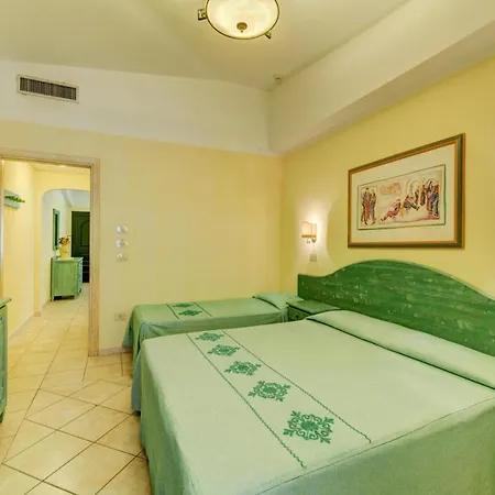 Apartman With Pool In Sos Alinos *